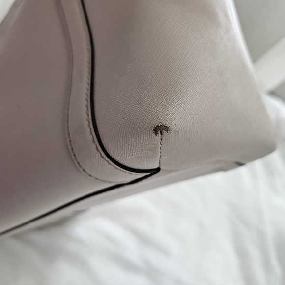 Pre-owned Kate Spade Oakwood Street Chandra Tote Tusk - Picture 4 of 9